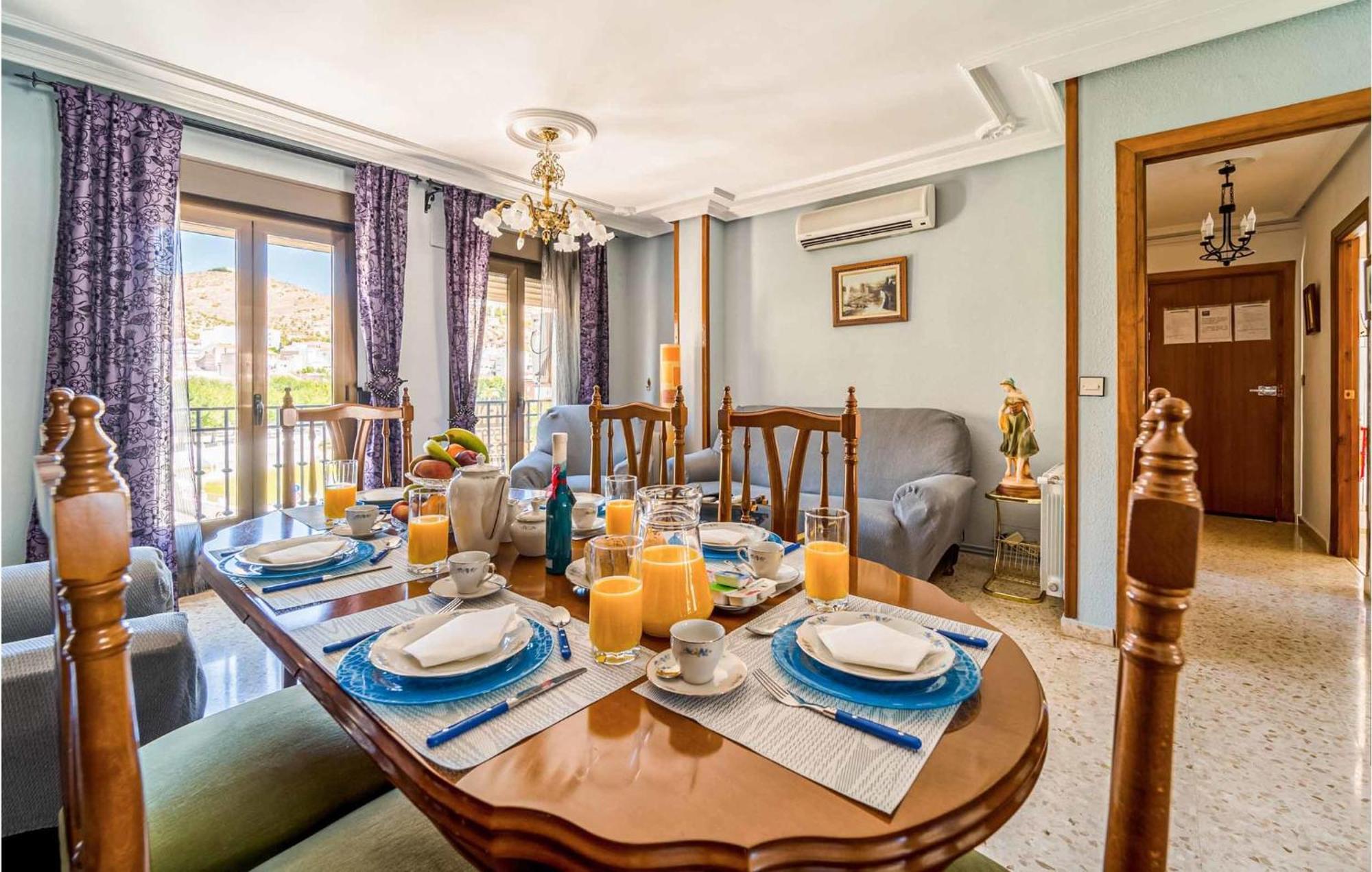 3 Bedroom Cozy Apartment In Pegalajar Bagian luar foto